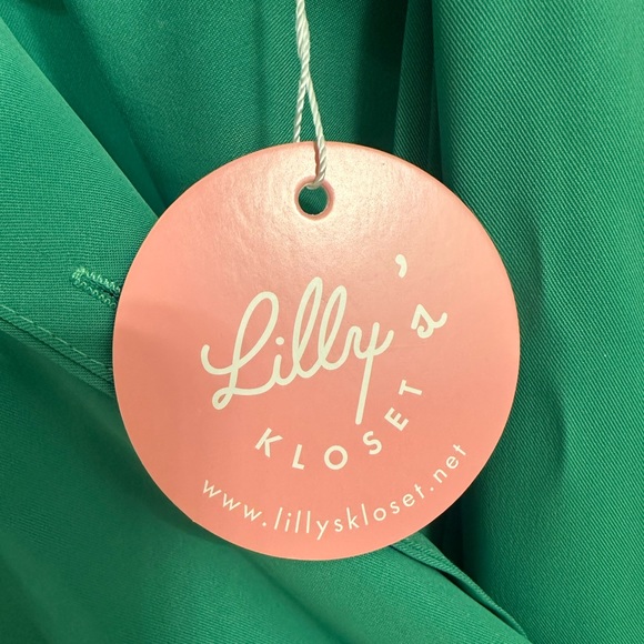 NWT‼️ Green Two-Piece Pants Set - Picture 3 of 4